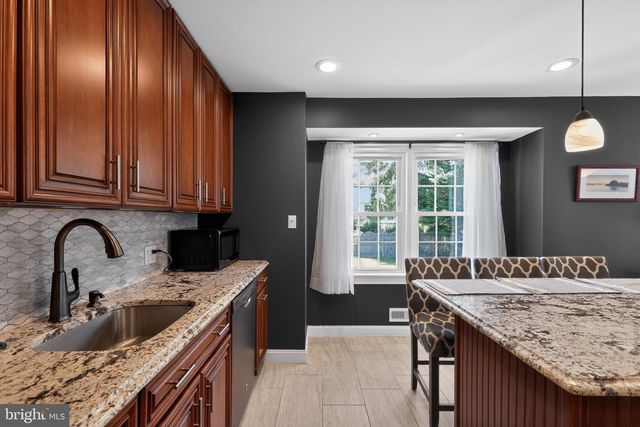 351 STRATFORD AVE, Haddon Township, NJ 08108