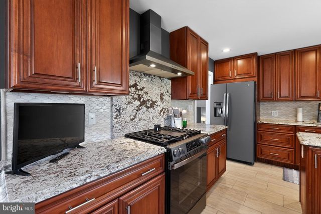 351 STRATFORD AVE, Haddon Township, NJ 08108