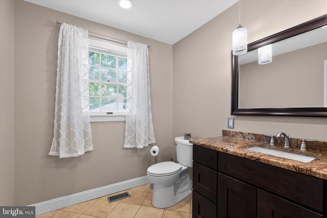 351 STRATFORD AVE, Haddon Township, NJ 08108