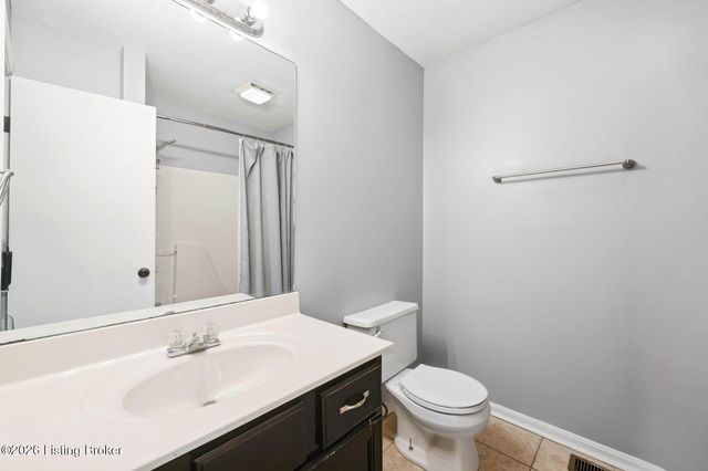 10603 Bayport Rd, Louisville, KY 40299
