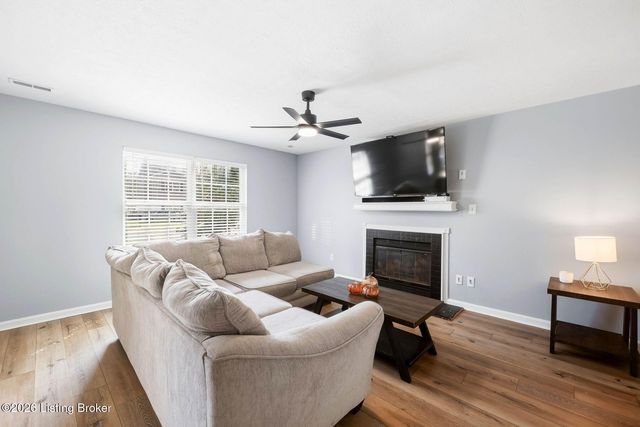 10603 Bayport Rd, Louisville, KY 40299