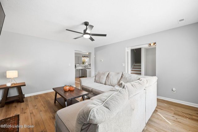 10603 Bayport Rd, Louisville, KY 40299