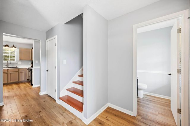 10603 Bayport Rd, Louisville, KY 40299