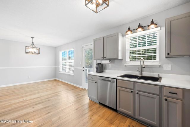 10603 Bayport Rd, Louisville, KY 40299