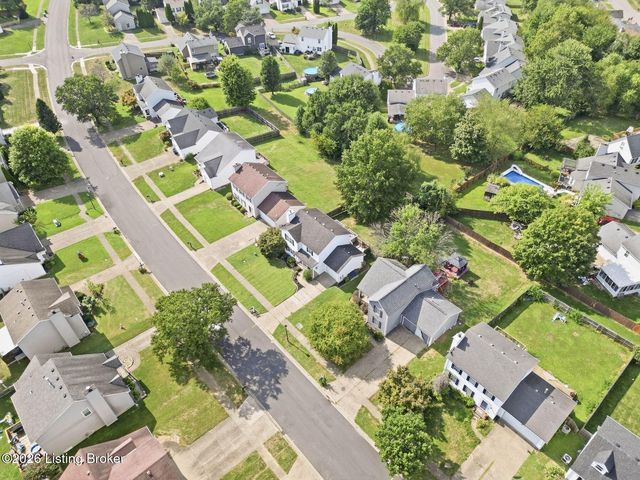 10603 Bayport Rd, Louisville, KY 40299