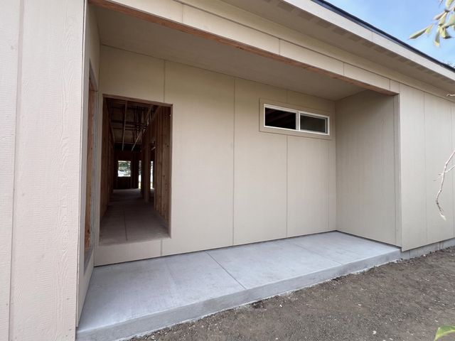 818 W Nebraska Ave, Spokane, WA 99205