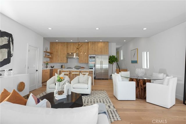 520 Iris, Corona Del Mar, CA 92625