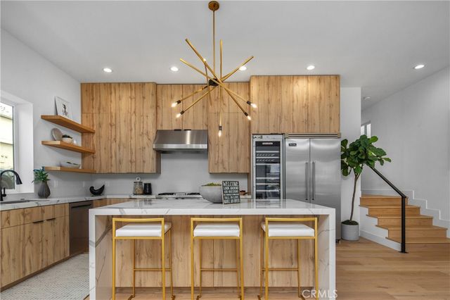 520 Iris, Corona Del Mar, CA 92625