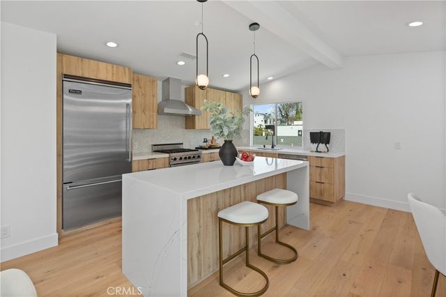 520 Iris, Corona Del Mar, CA 92625