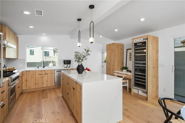 520 Iris, Corona Del Mar, CA 92625