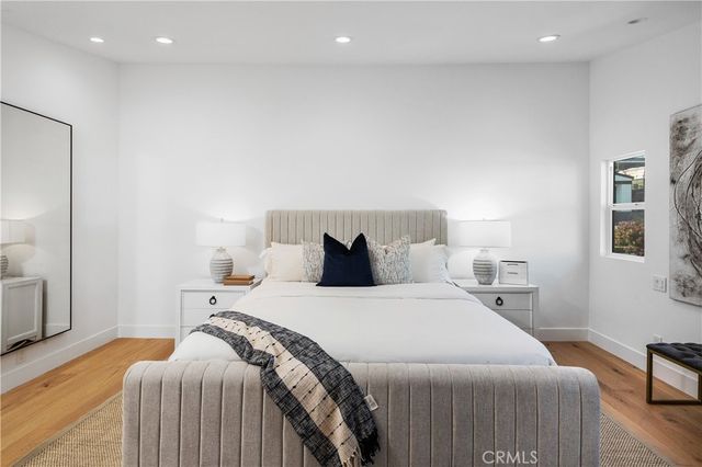 520 Iris, Corona Del Mar, CA 92625