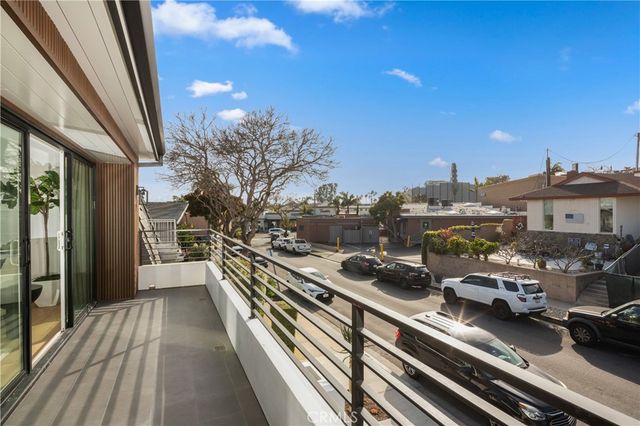 520 Iris, Corona Del Mar, CA 92625