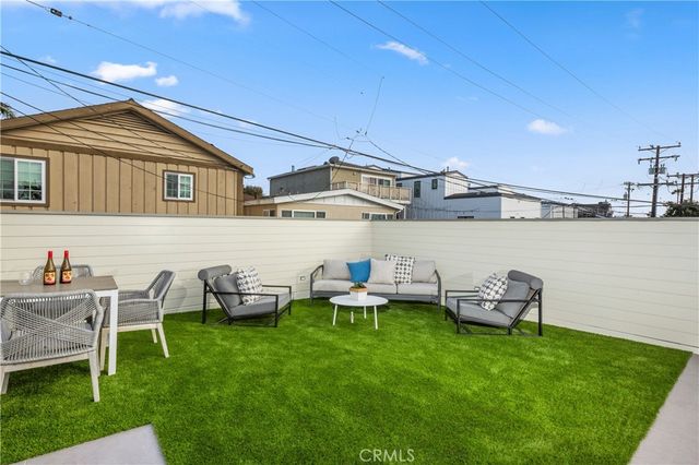 520 Iris, Corona Del Mar, CA 92625