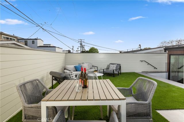 520 Iris, Corona Del Mar, CA 92625