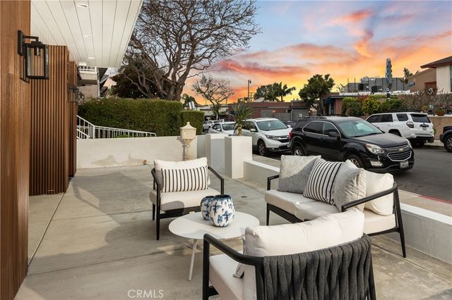 520 Iris, Corona Del Mar, CA 92625