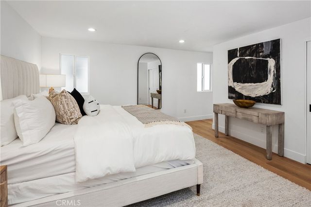 520 Iris, Corona Del Mar, CA 92625