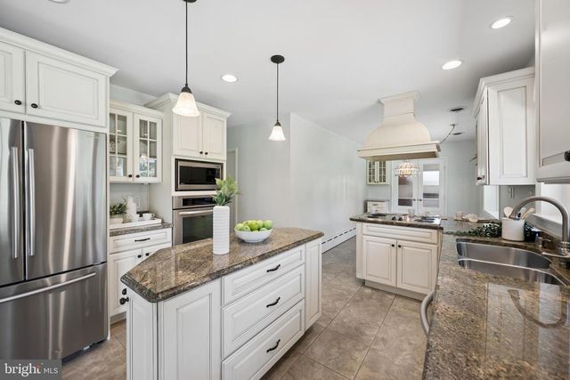 9710 HILLSMERE RD, Ellicott City, MD 21042