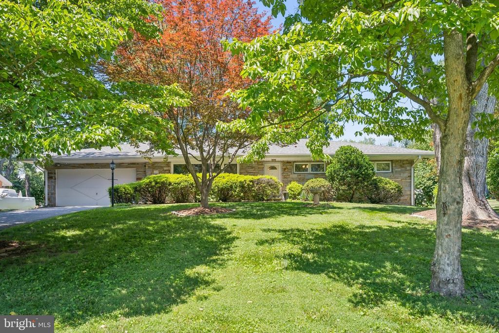 9710 HILLSMERE RD, Ellicott City, MD 21042