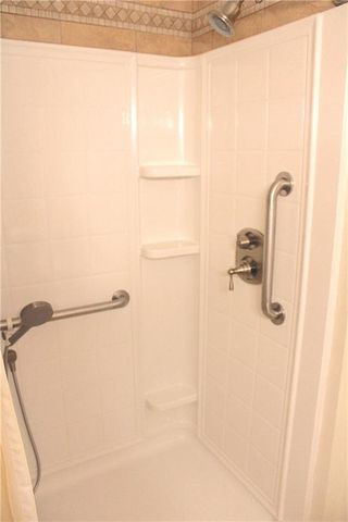 9417 RALSTON Avenue, Kansas City, MO 64138