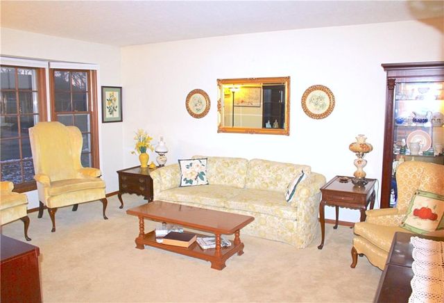 9417 RALSTON Avenue, Kansas City, MO 64138