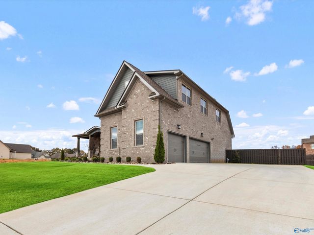 22601 Mary Grace Drive, Athens, AL 35613