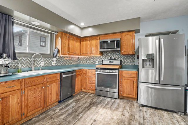 619 E Battell Street, Mishawaka, IN 46545