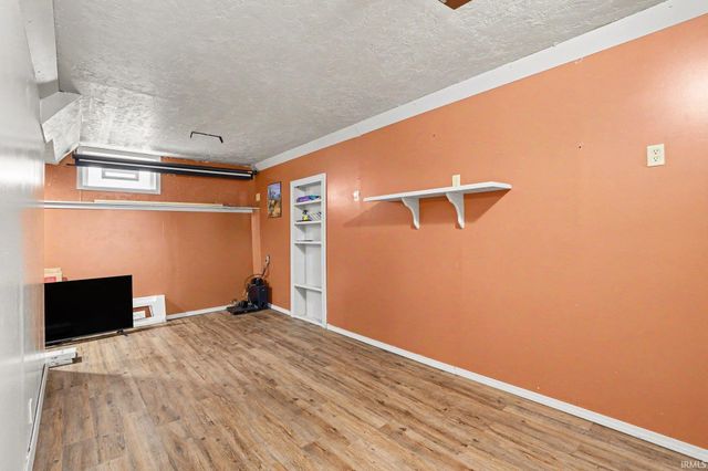 619 E Battell Street, Mishawaka, IN 46545