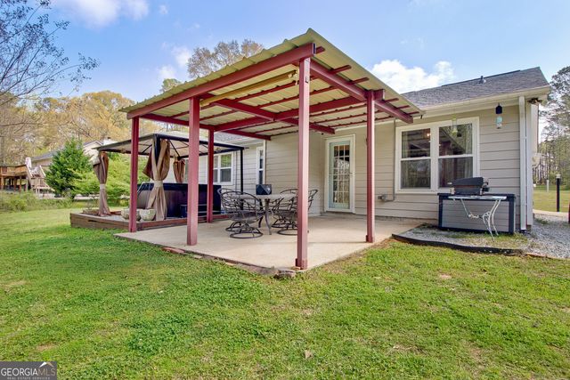 60 Merideth Trace, Sharpsburg, GA 30277