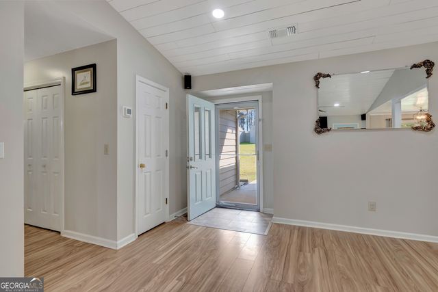 60 Merideth Trace, Sharpsburg, GA 30277