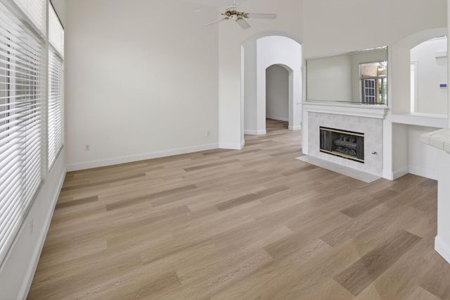 5136 Dreamgarden Loop, Roseville, CA 95747