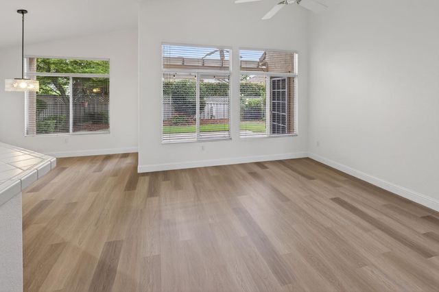 5136 Dreamgarden Loop, Roseville, CA 95747