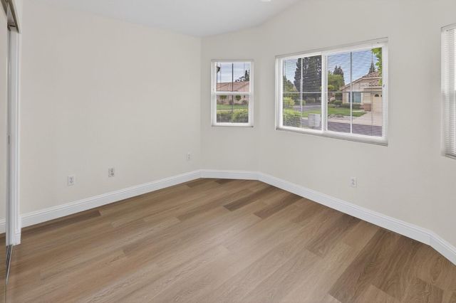 5136 Dreamgarden Loop, Roseville, CA 95747