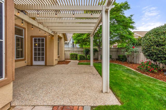 5136 Dreamgarden Loop, Roseville, CA 95747