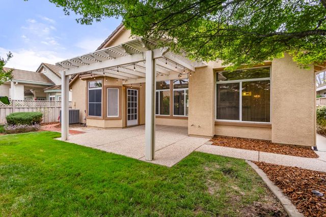 5136 Dreamgarden Loop, Roseville, CA 95747