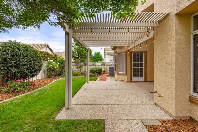 5136 Dreamgarden Loop, Roseville, CA 95747