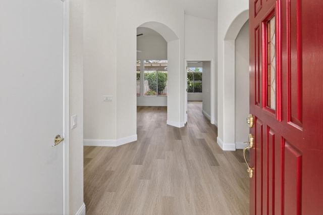 5136 Dreamgarden Loop, Roseville, CA 95747