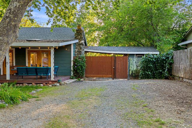 6005 Beech Ave, Orangevale, CA 95662