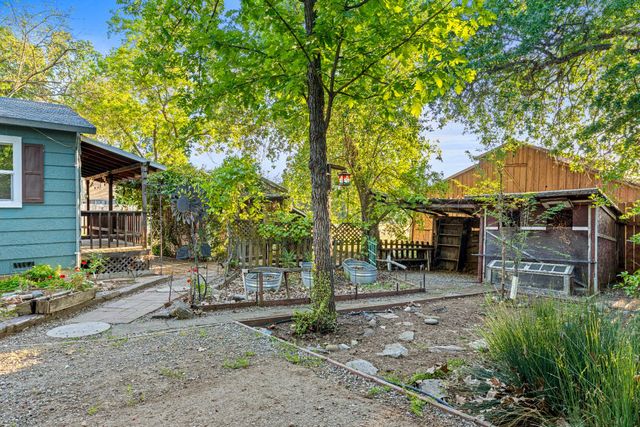 6005 Beech Ave, Orangevale, CA 95662