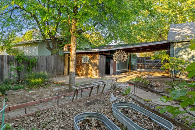 6005 Beech Ave, Orangevale, CA 95662