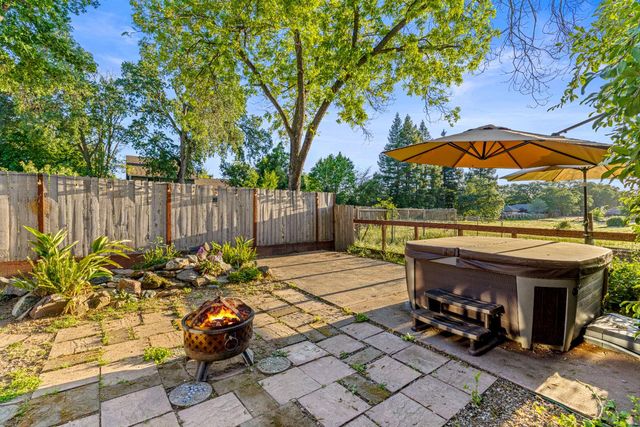 6005 Beech Ave, Orangevale, CA 95662