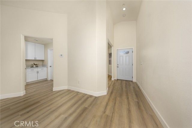 16241 Chestnut Street, Hesperia, CA 92345