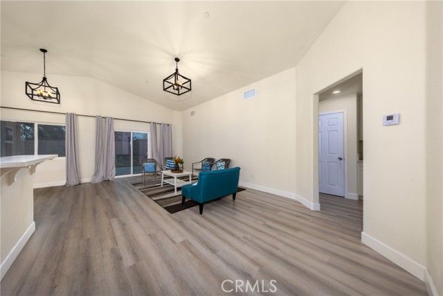 16241 Chestnut Street, Hesperia, CA 92345