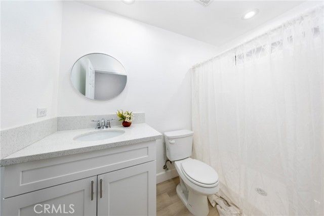 16241 Chestnut Street, Hesperia, CA 92345