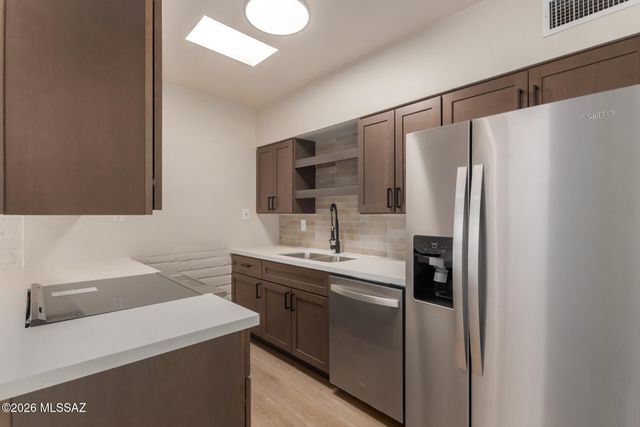 3960 E Flower St Apt 11, Tucson, AZ 85712