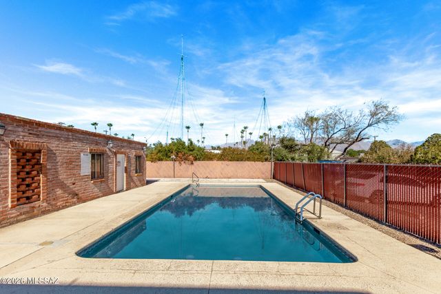 3960 E Flower St Apt 11, Tucson, AZ 85712