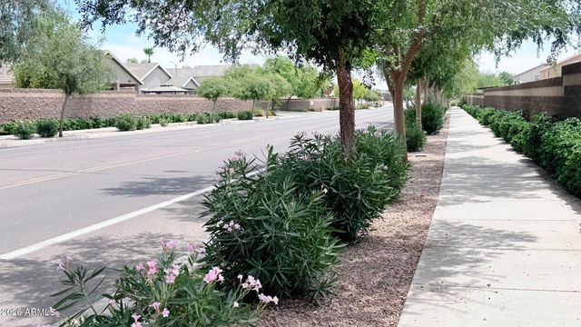 15454 W Cameron Drive, Surprise, AZ 85379