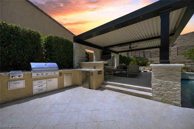 13 Durini Court, Henderson, NV 89011