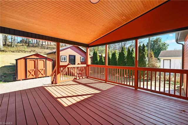 1256 Cloister Drive, Winston-salem, NC 27127