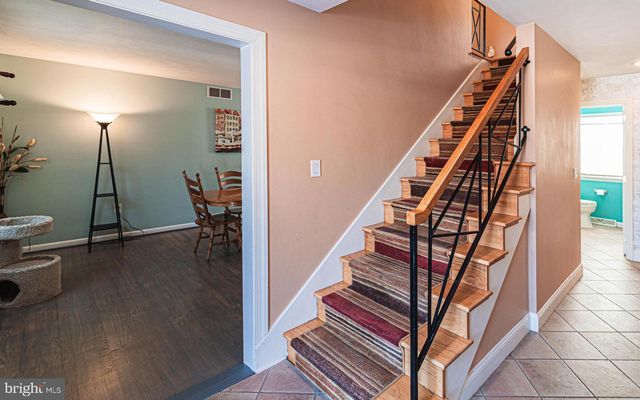 104 JUNIPER DR, Mechanicsburg, PA 17055