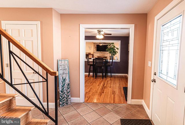 104 JUNIPER DR, Mechanicsburg, PA 17055